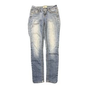 L.E.I. taylor junior size 1 regular low rise skinny jeans light wash denim